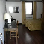 Hotel Tavernier