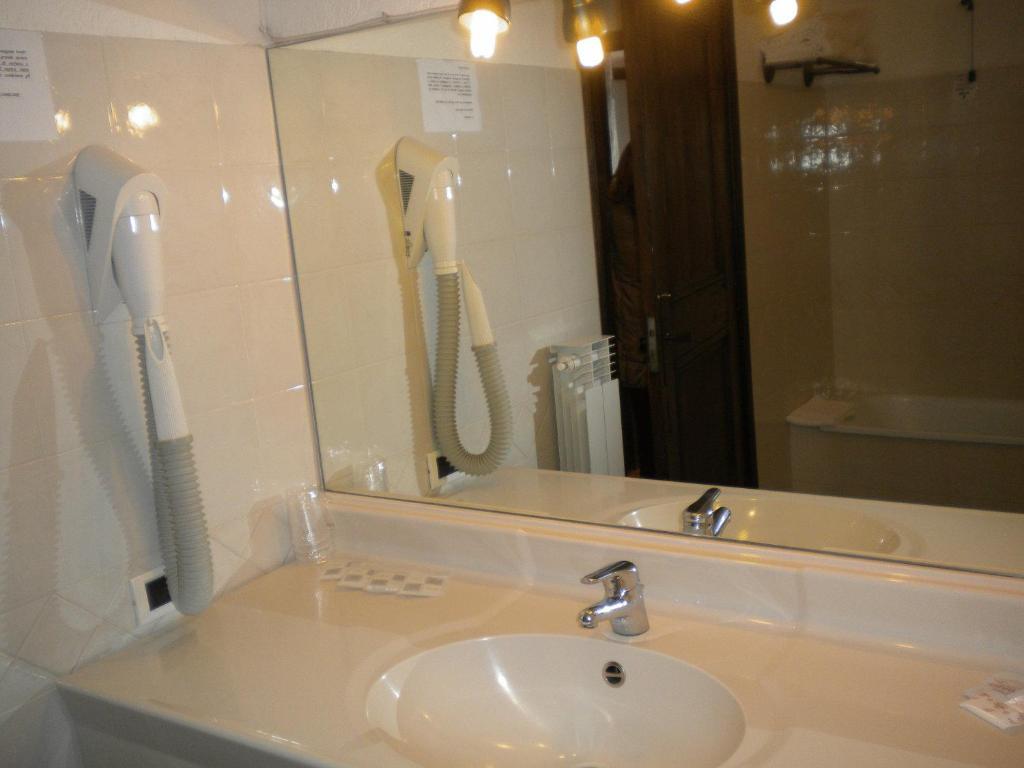 Tavernier Hotel 3*